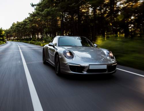 Porsche: Uma história que combina inovação, design e desempenho